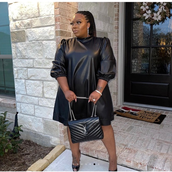 Plus Size Dress Little Black Dress - Picture 4 of 4